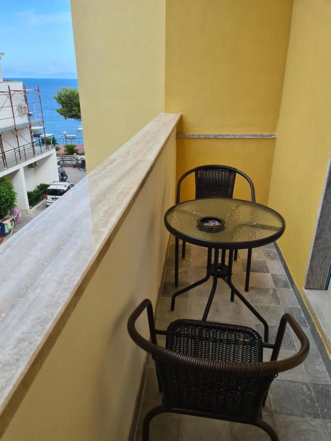 Esposito Guest House Procida Exterior foto